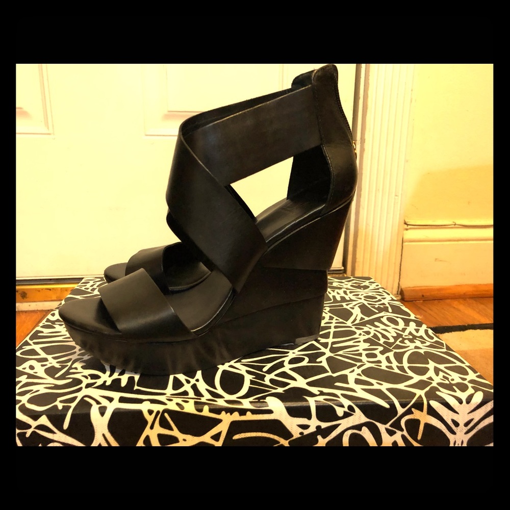 DvF black vacchetta wedge sandals 7.5